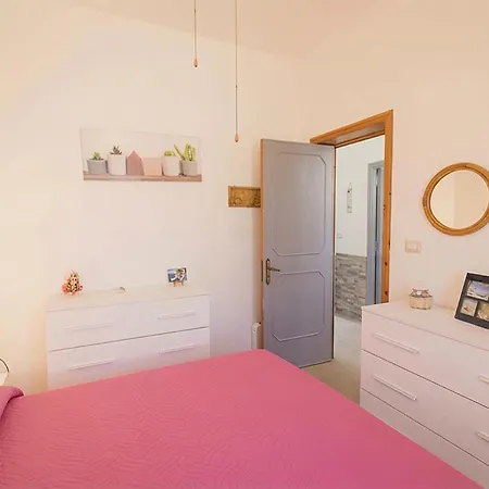 Milon Near The Sea - Happy Appartement